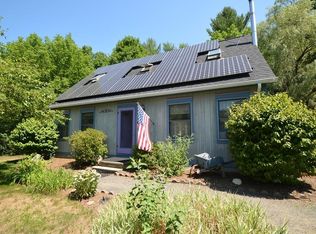 48 Jenks St, Amherst, MA 01002