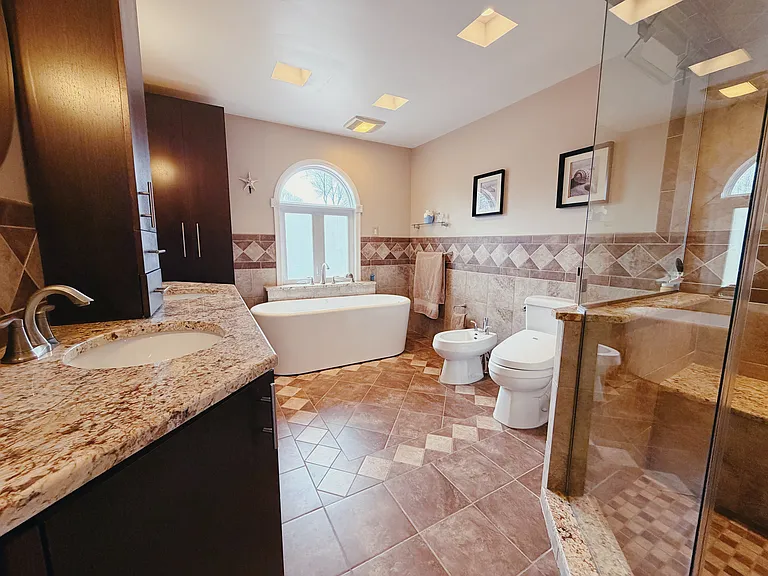 1317 Mettler Rd — Photo 34