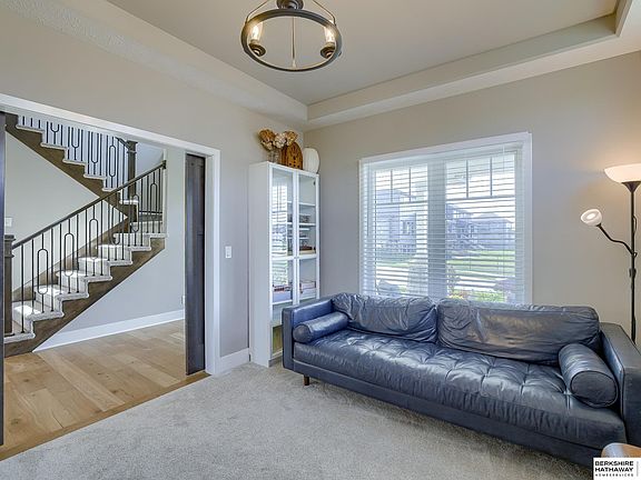 4th image of 9609 S 123rd Ave