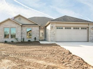 89 Smarty Jones Cir, Austin, AR 72007