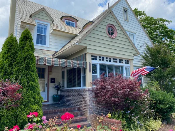 7207 Ventnor Ave, Ventnor, NJ 08406