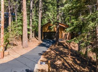 7071 Lakewood Dr, Pollock Pines, CA 95726