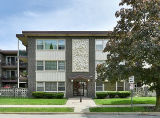 3001 Paris Ave APT 108, River Grove, IL