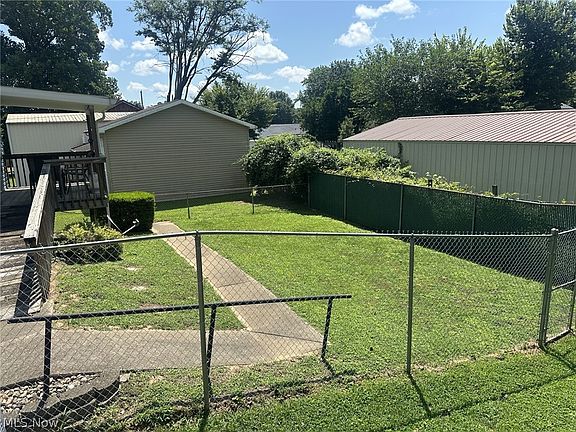 5th image of 804 30th St