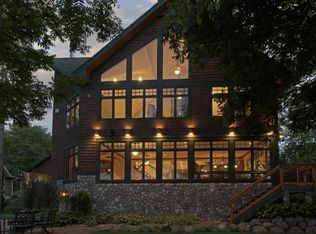 16940 Grays Bay Blvd, Wayzata, MN 55391