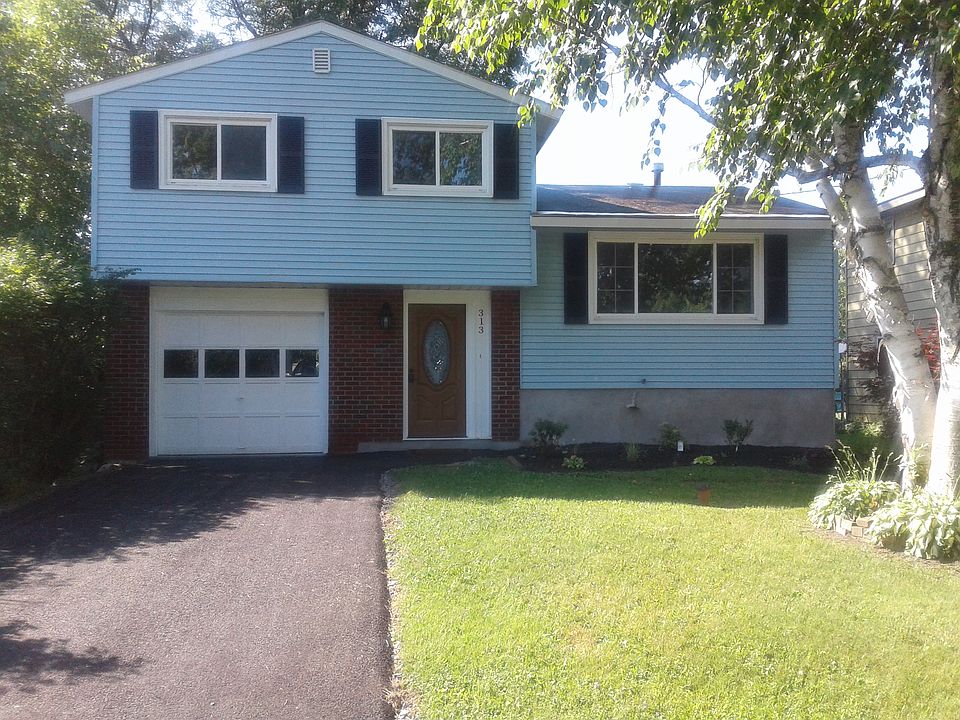 New Driveway & Landscaping