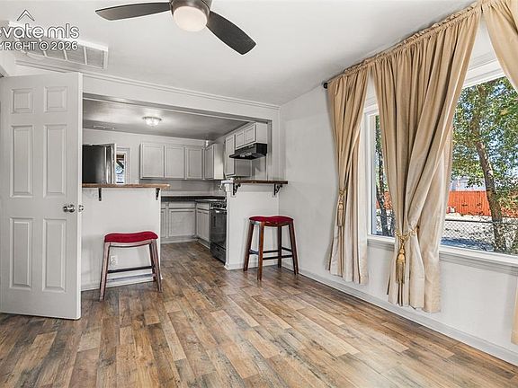 5th image of 2101 W 15th St