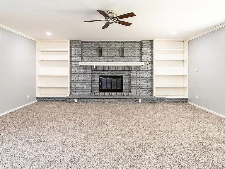 8216 Ruskin Way — Photo 8