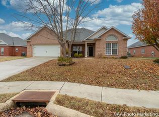 111 Downshire Way, Warner Robins, GA 31088