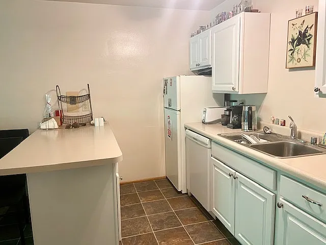 1667 Capital Ave — Photo 13