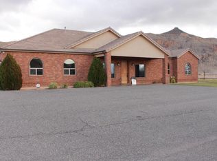 1158 W 2300 S, Hurricane, UT 84737