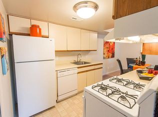 2224 Glencoe Hills Dr APT 11, Ann Arbor, MI 48108
