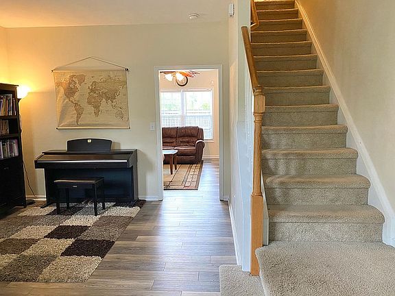 Entry way / Family Room