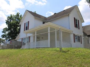 2041 Columbus Ave, Springfield, OH 45503