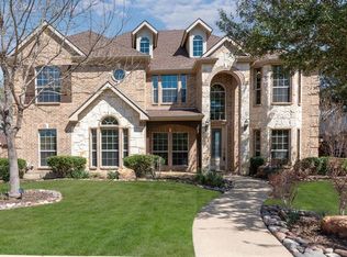 706 Montclaire Dr, Mansfield, TX 76063