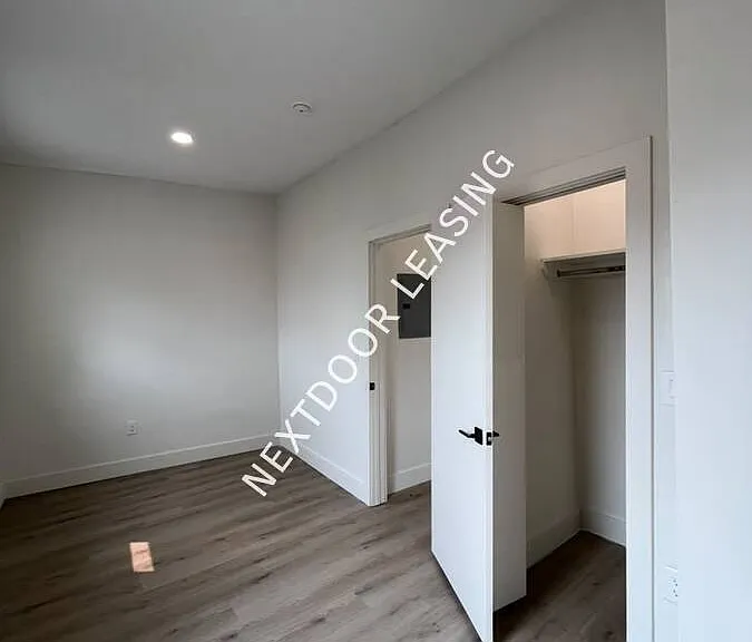 530 W Side Ave #3LM — Photo 5