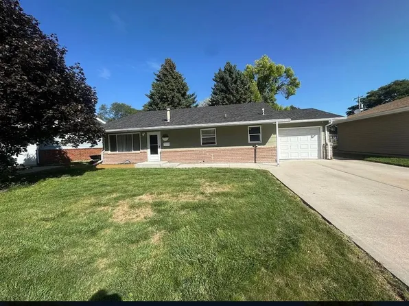 1611 W PHILIP AVE, North Platte, NE 69101