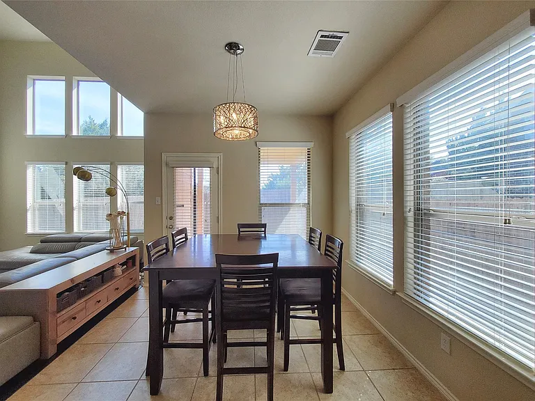 1436 Lindo Dr — Photo 12