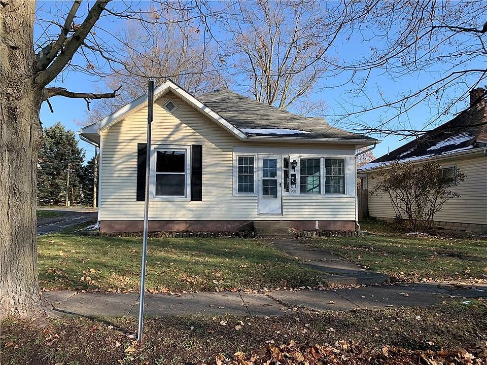 1st image of 208 Dunn Ave