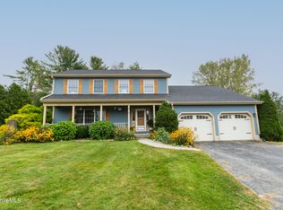 8 Daralyn Ct, Pittsfield, MA 01201