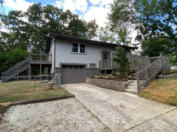 152 Calvin Way Circle, Hollister, MO 65672