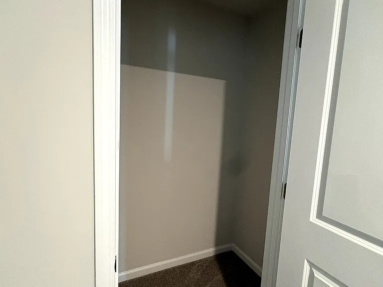 917 Shipley Way SW — Photo 10