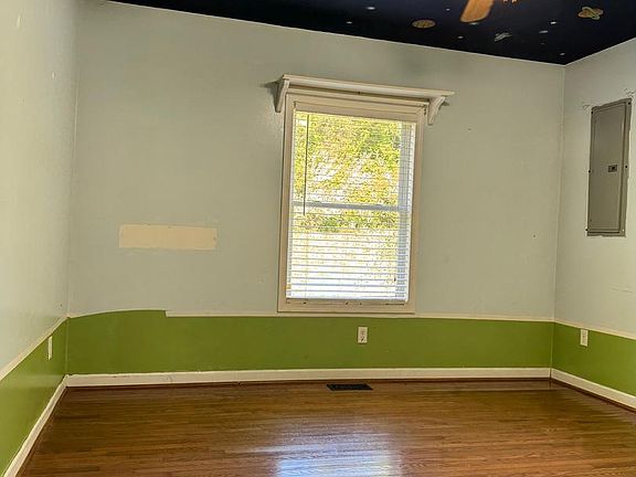4th image of 27520 Tatum Rd