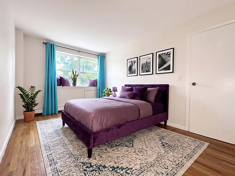385 Graham Ave #2F — Photo 2