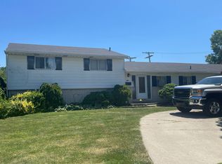 353 Harrison St, Inkster, MI 48141