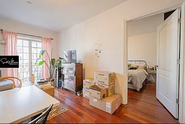 Rented by MADEHOME
