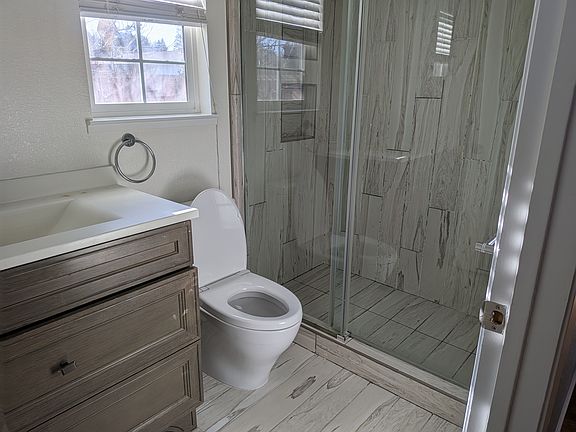 Bathroom 1 - Master Bath