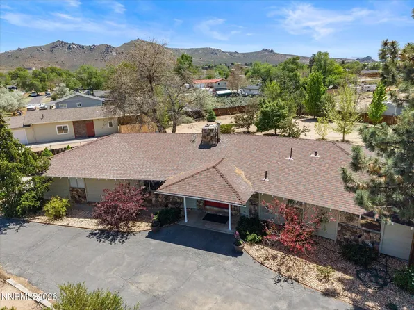 1529 Valley View Dr, Carson City, NV 89701