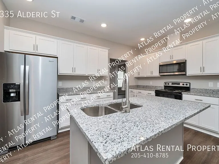4335 Alderic St — Photo 17
