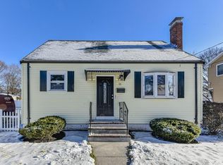 10 Derry Rd, Hyde Park, MA 02136