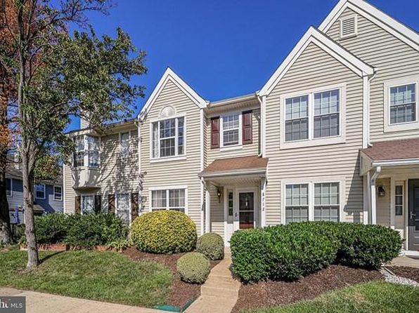 8712 Village Green Ct