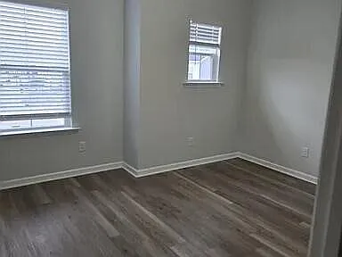 550 McLernon Trce — Photo 6
