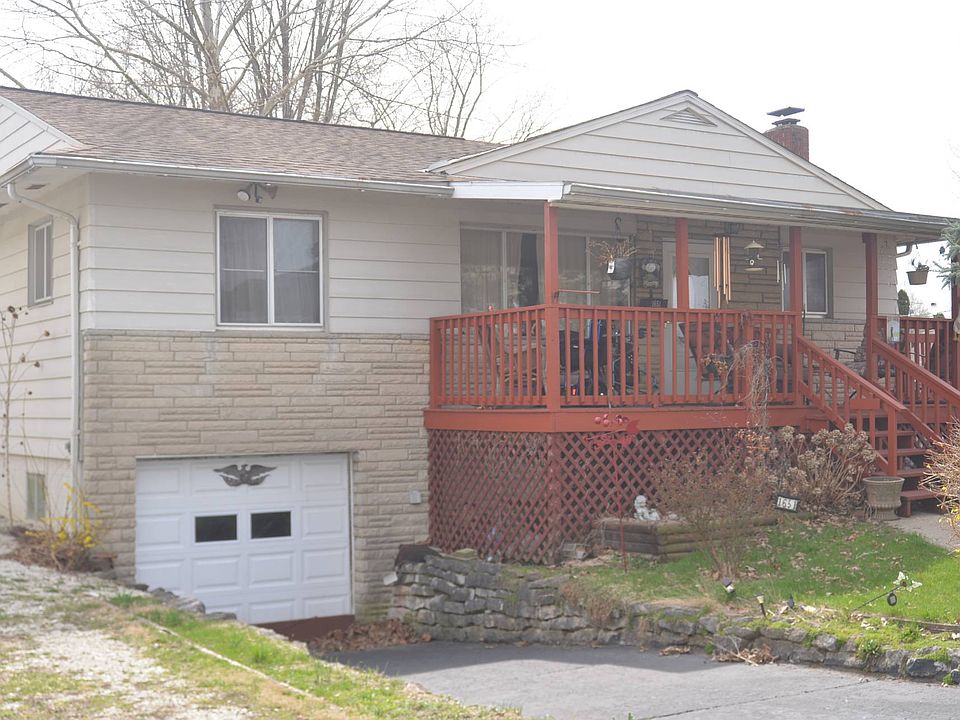 2nd image of 1651 Jackson Rd