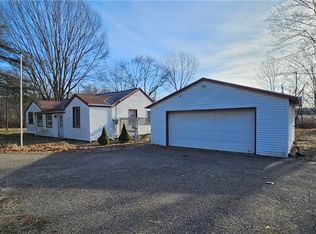 8870 Erie Ave SW, Navarre, OH 44662