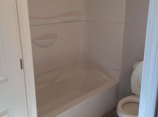 802 B St #202, Saint Albans, WV 25177