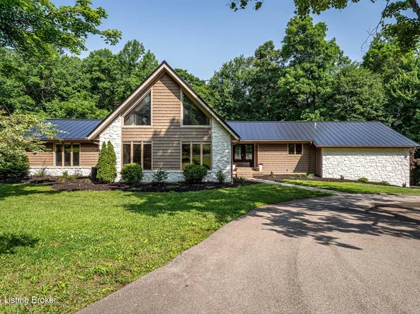 2918 Spickert Knob Rd, Floyds Knobs, IN 47119