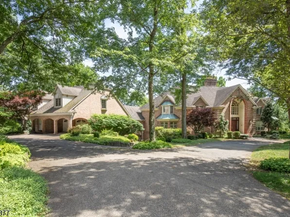 15 Canterbury Ct, Randolph Twp., NJ 07945