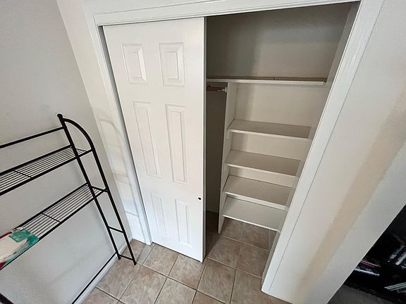 4th image of 9 June Ave Floor 1