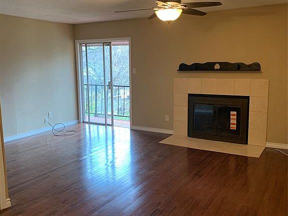 2nd image of 3802 Byers Ave