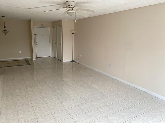3rd image of 3706 Broadway APT 6