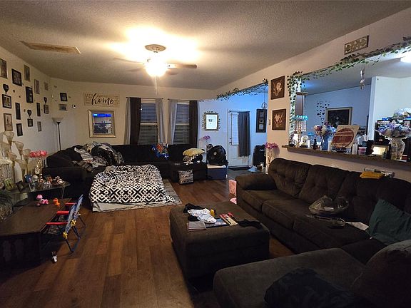 2nd image of 2706 Regatta Ln