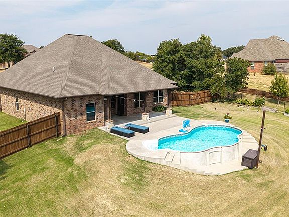 2nd image of 8524 Bella Ranch Dr