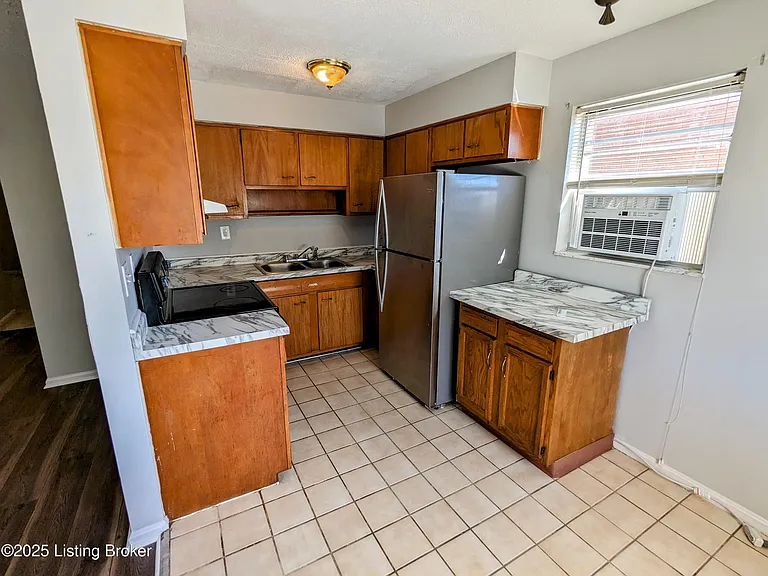 3523 Georgetown Pl #3 — Photo 7