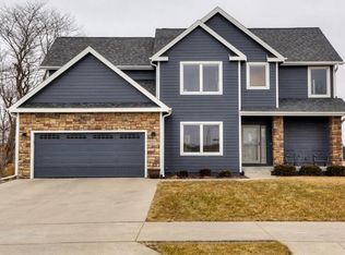1417 Westside Dr, Polk City, IA 50226
