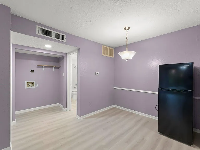 2121 Hepburn St #1216 — Photo 7