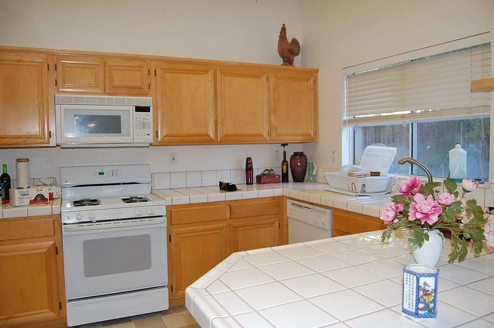 9370 Windrift Ln photo 1